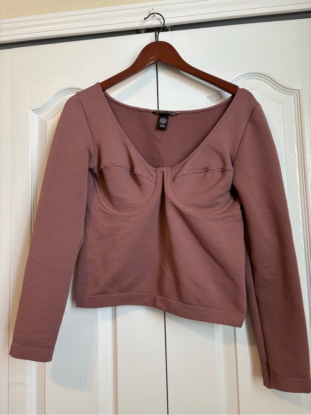 Victoria's Secret Long-Sleeve Scoop Neck Top in Mauve